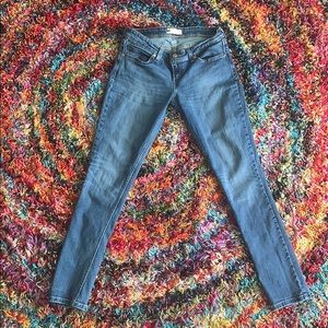 Levi’s Demi Curve Skinny Jeans